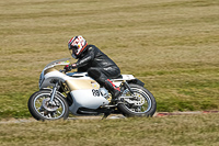 cadwell-park;cadwell-park-photographs;cadwell-trackday-photographs;enduro-digital-images;event-digital-images;eventdigitalimages;peter-wileman-photography;racing-digital-images;trackday-digital-images;trackday-photos